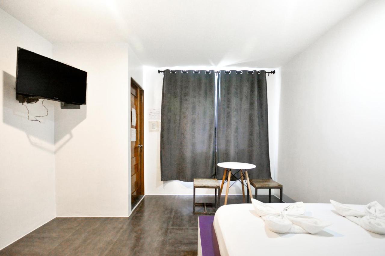 Babosam Aparthotel 3*